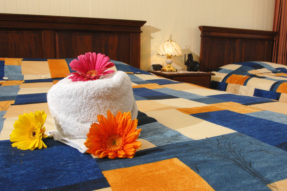 Hotel Las Brumas Cartago Bagian luar foto