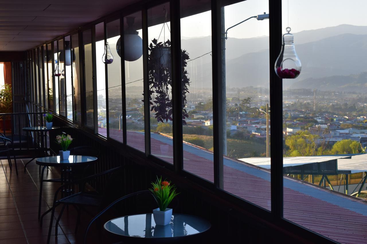 Hotel Las Brumas Cartago Bagian luar foto